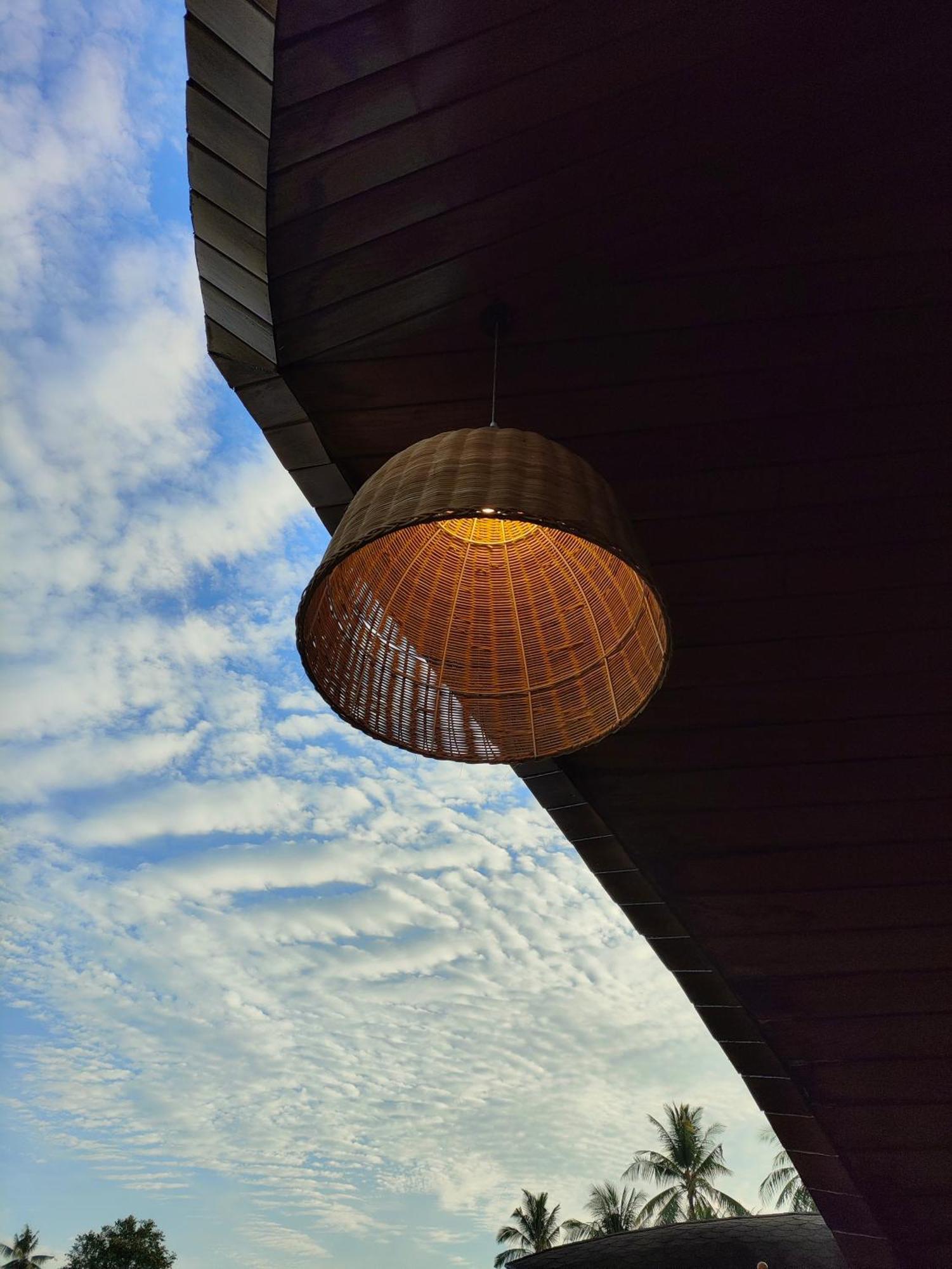 Found Mansion Hotel Pantai Cenang  Exterior photo