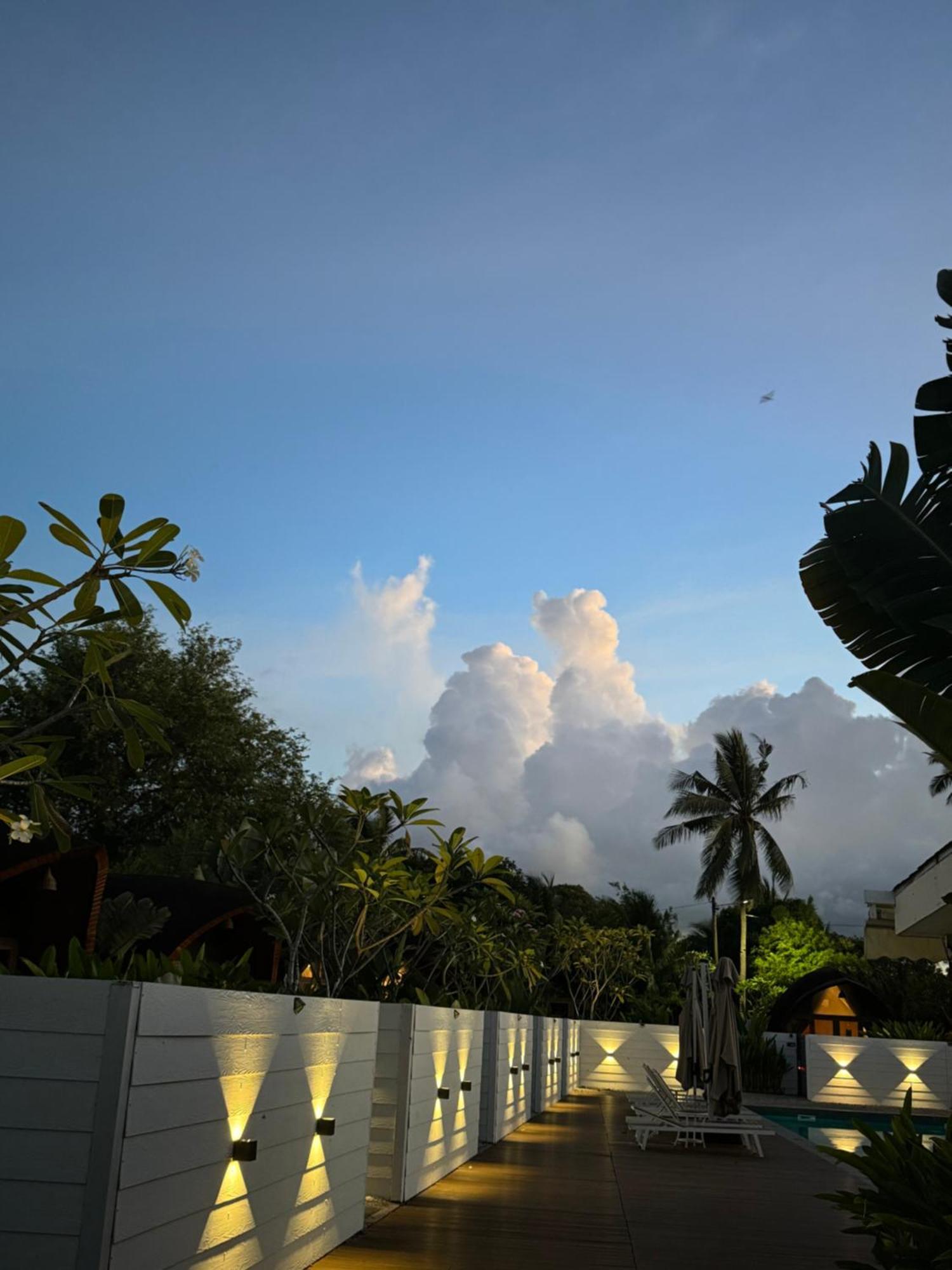 Found Mansion Hotel Pantai Cenang  Exterior photo